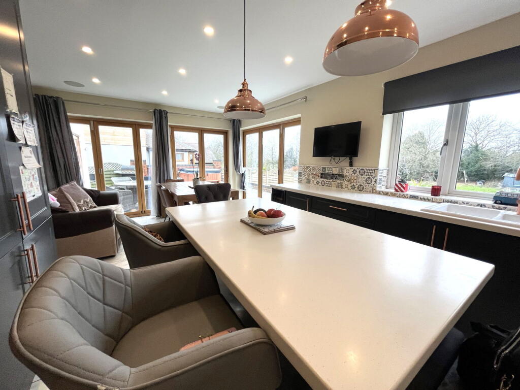 Additional image 13 of Crumpfields Lane, Webheath, Redditch