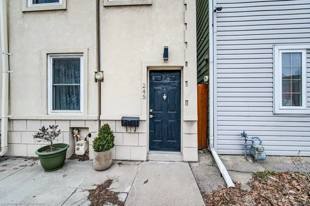 Additional image 4 of 245 Wellington St