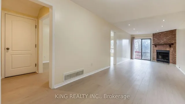 Additional image 13 of 8 Hummingbird Crt