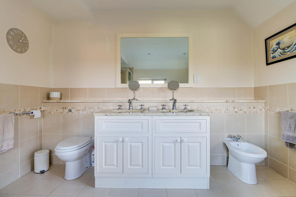 Additional image 24 of Browning Road, Harpenden, Hertfordshire, AL5