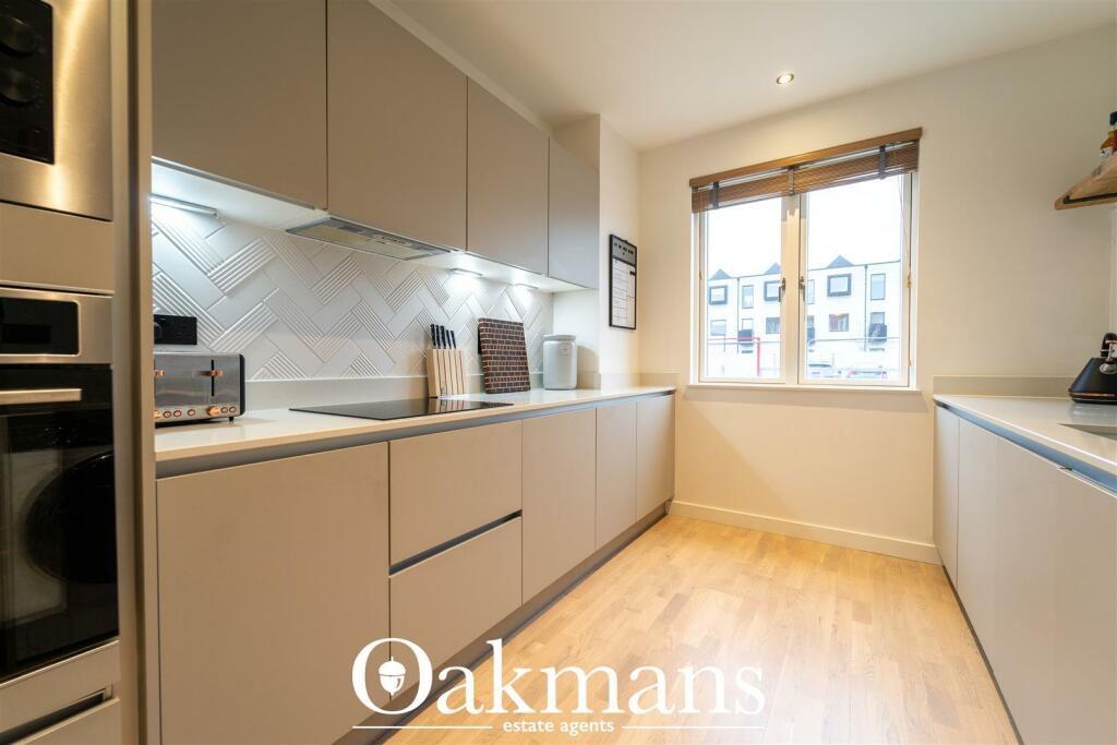 Additional image 9 of South Loop Square, Birmingham