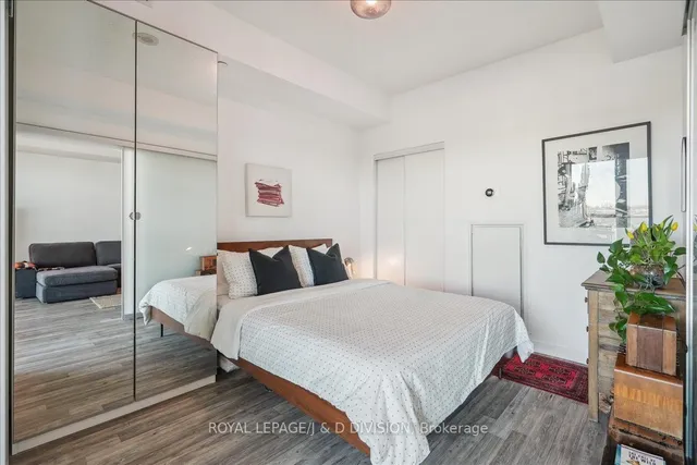 Additional image 11 of 150 East Liberty St Unit 2816