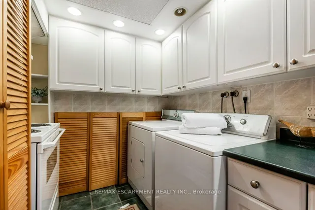 Additional image 30 of 130 Queen Victoria Dr