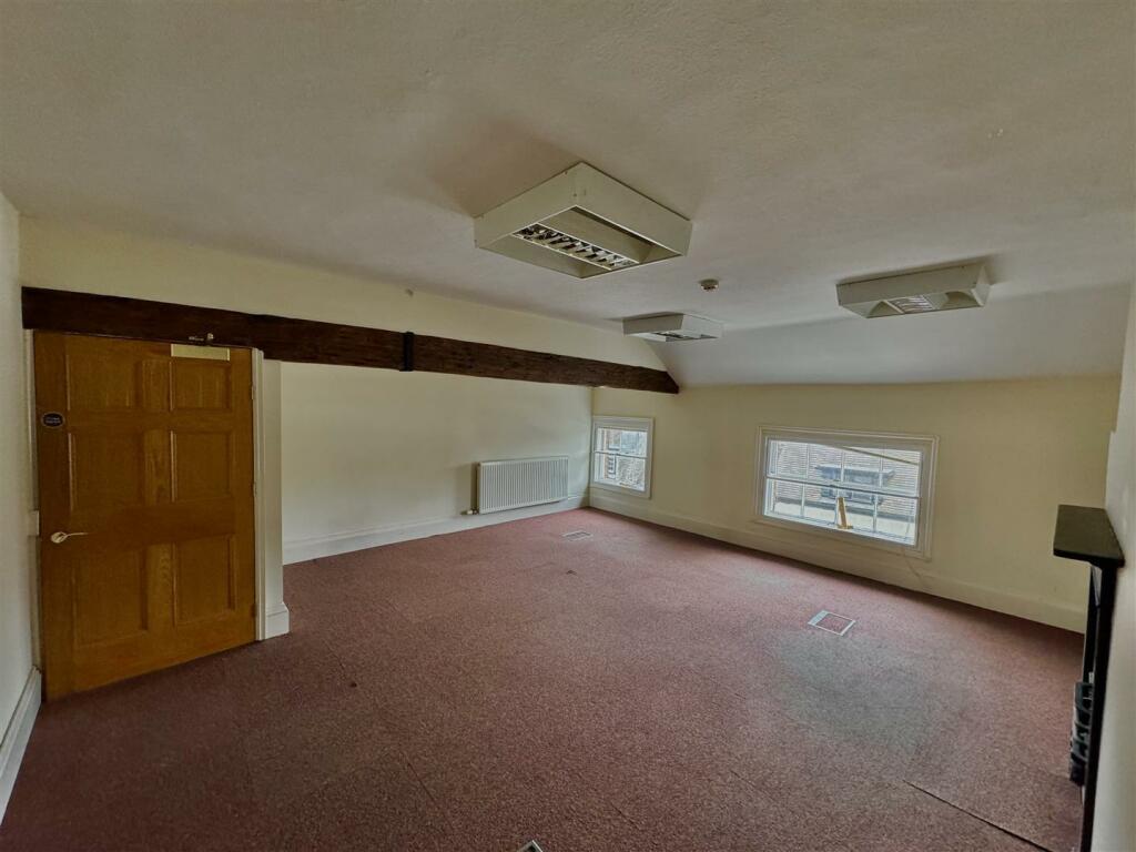 Additional image 9 of 2 Bolebridge Street, Tamworth