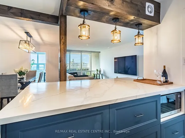 Additional image 5 of 716 The West Mall Unit 1111