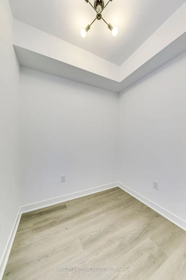 Additional image 29 of 36 Zorra St Unit 2002