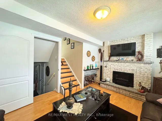 Additional image 27 of 425 Hansen Rd