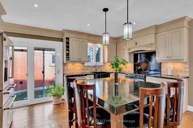 Additional image 14 of 3129 Sandcliffe Crt