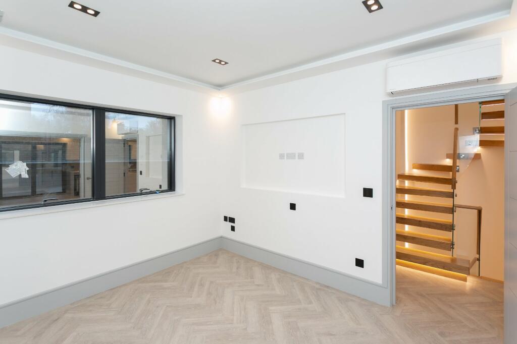 Additional image 5 of Mistletoe Mews, St. Albans, Hertfordshire, AL3