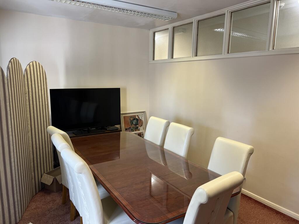 Additional image 4 of St. Lawrence Lodge, 37 Chamberlain Street, Wells, BA5 2PQ