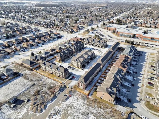 Additional image 21 of 19 Picardy Dr Unit 31