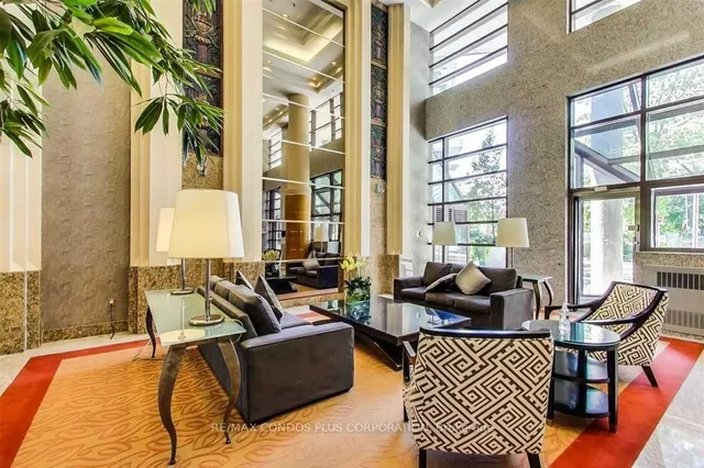 Additional image 17 of 1001 Bay St Unit 1801