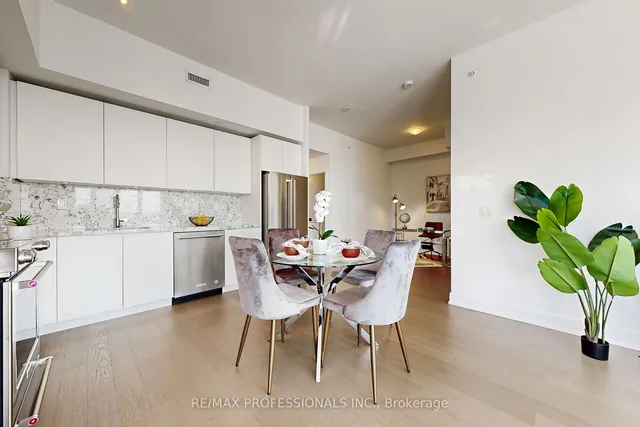 Additional image 14 of 30 Shore Breeze Dr Unit 825