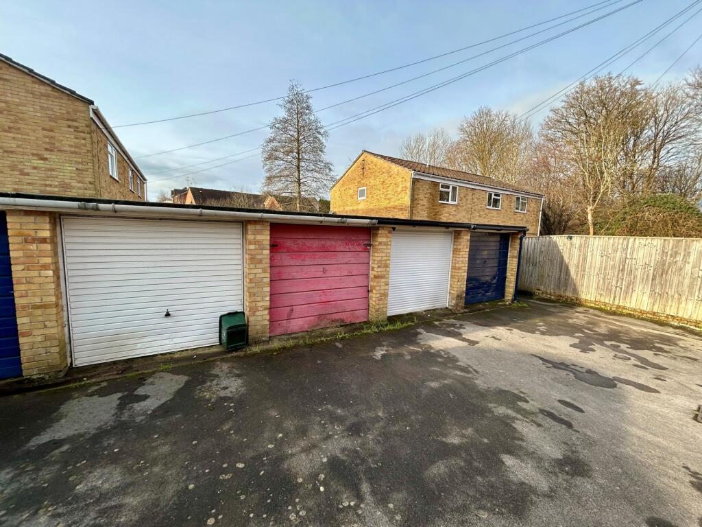 Additional image 14 of Friars Ave, Yeovil, BA21