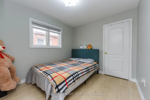 Additional image 24 of 72 Rocky Point Cres