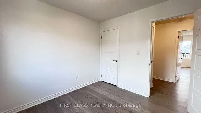 Additional image 18 of 136 Marigold Gdns