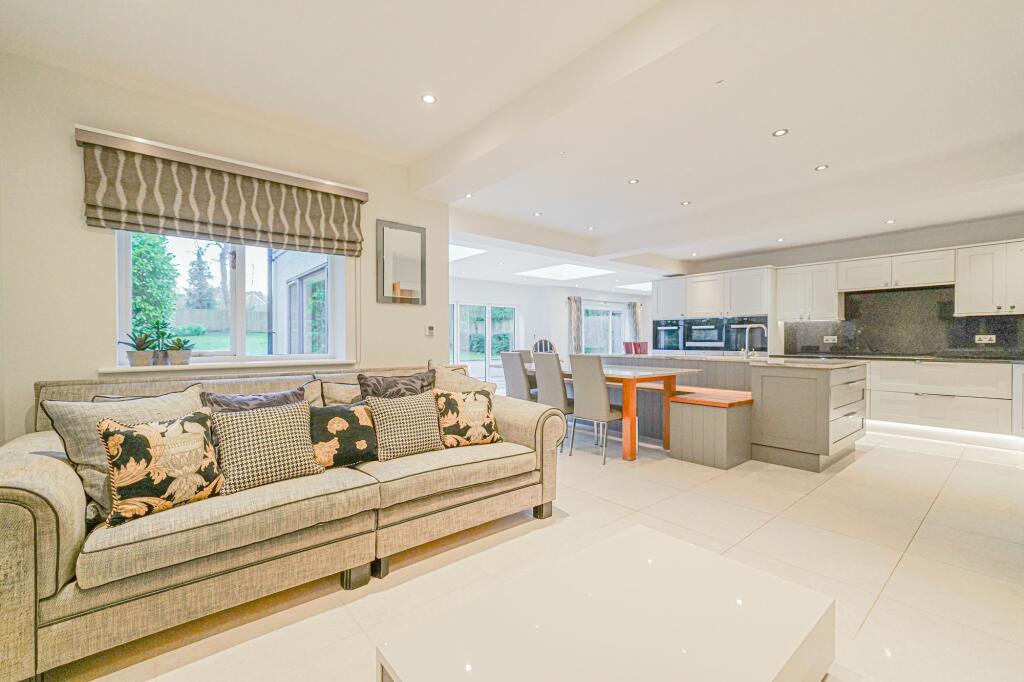 Additional image 4 of The Crescent, Hampton-In-Arden, B92