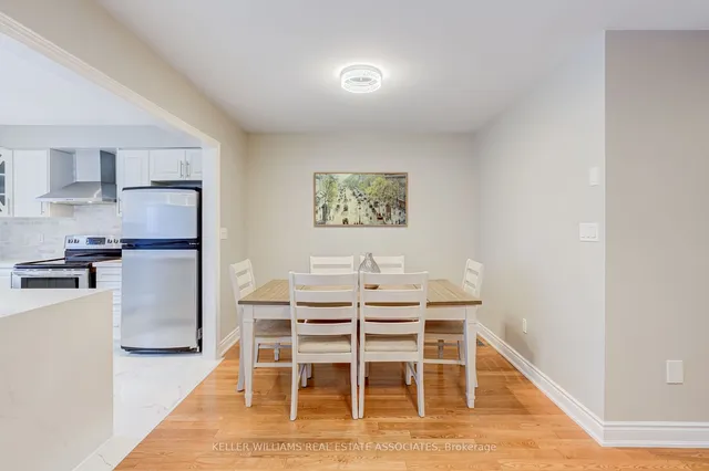 Additional image 15 of 94 Panton Tr