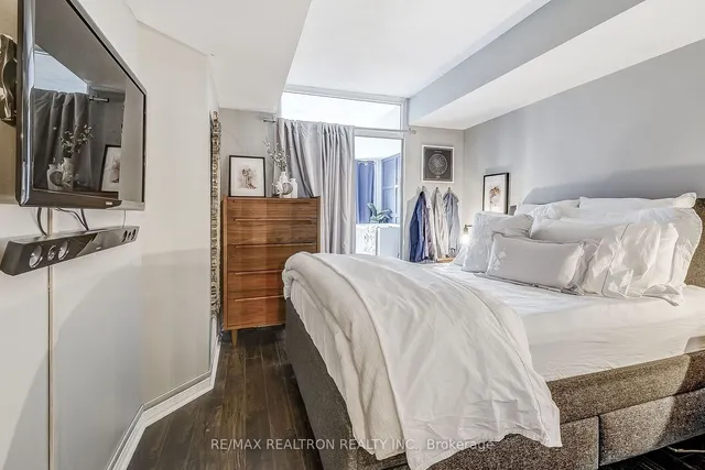 Additional image 11 of 30 Harrison Garden Blvd Unit 1009