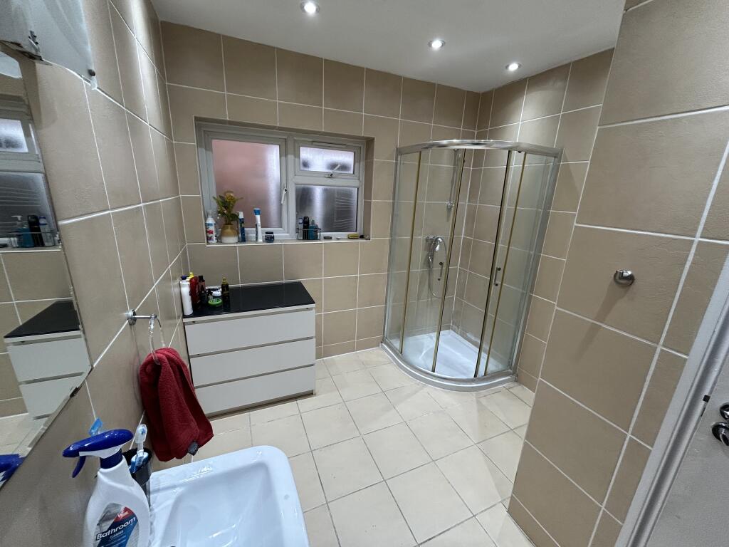 Additional image 3 of Harpenden Road, ST. ALBANS