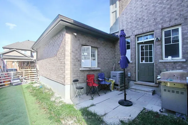 Additional image 34 of 80 Saint Dennis Rd