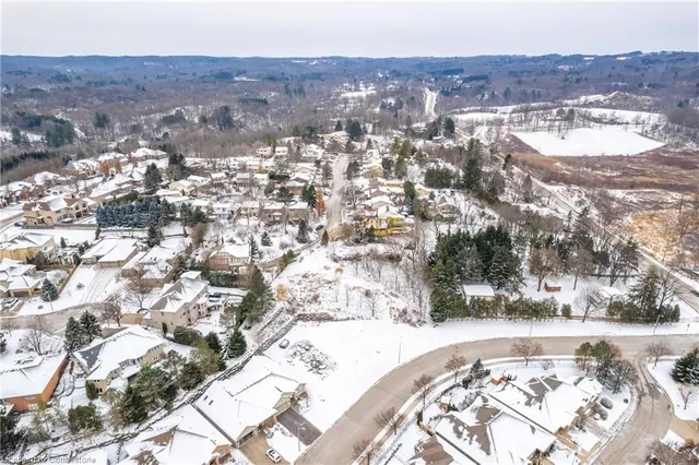 Additional image 20 of 7 Ridgewood Blvd