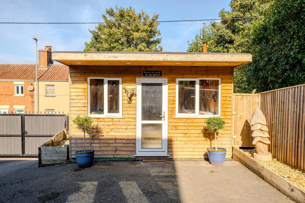 Additional image 34 of Bratton Road, Westbury, BA13 3ES