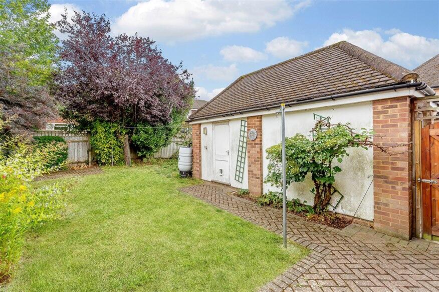 Additional image 9 of Devonshire Road, Harpenden, AL5