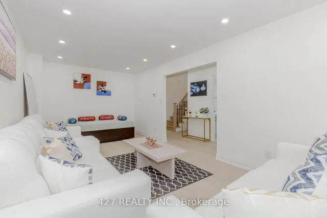 Additional image 10 of 42 Courtleigh Sq