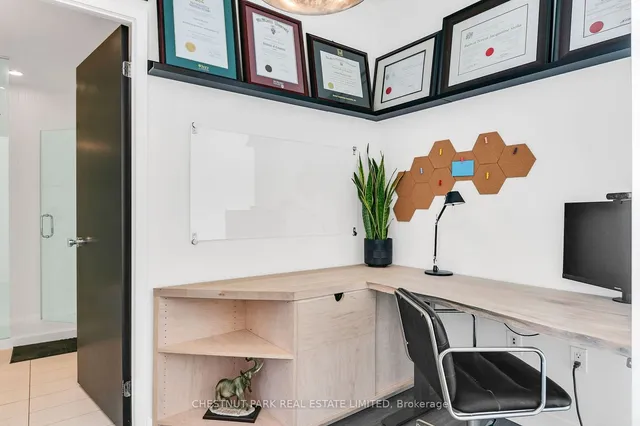 Additional image 28 of 25 Capreol Crt Unit 3010