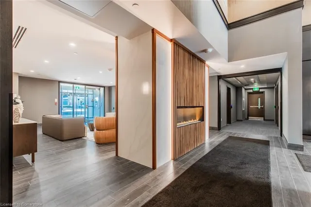 Additional image 12 of 470 Dundas St Unit 214