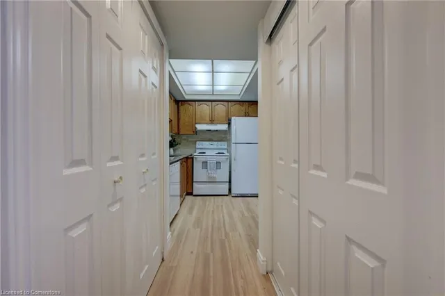 Additional image 16 of 3267 King St Unit 108