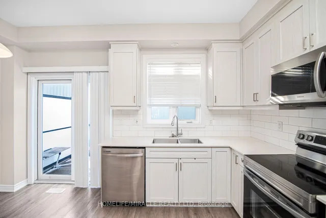 Additional image 12 of 575 Woodward Ave Unit 89