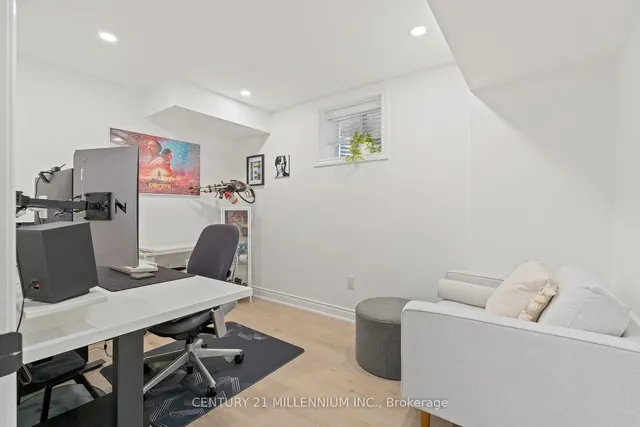 Additional image 32 of 898 Magnolia Terr