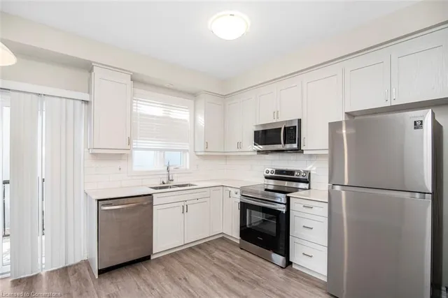 Additional image 17 of 575 Woodward Ave