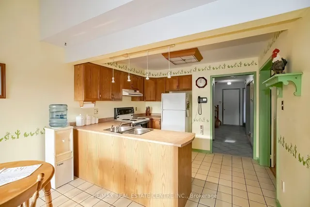 Additional image 15 of 40 Rocky Mountain Cres