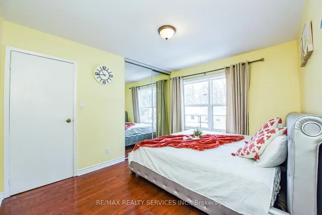 Additional image 24 of 70 Morley Cres Unit 70