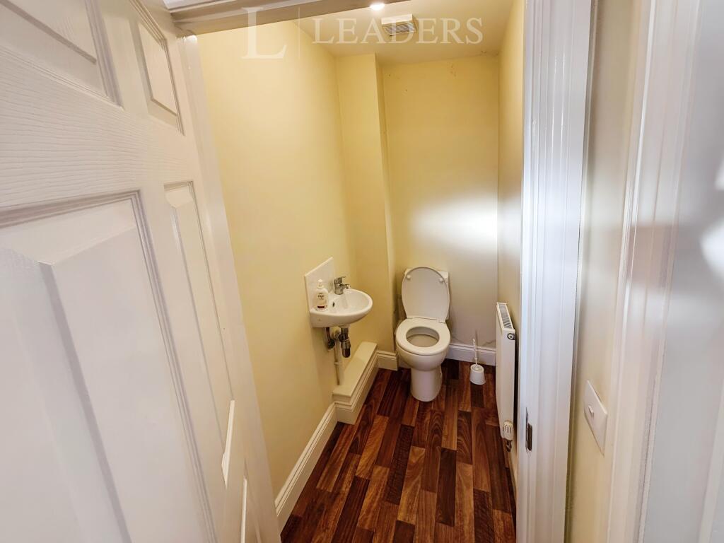 Additional image 9 of Broom Close B36