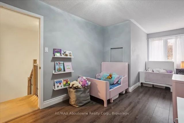 Additional image 22 of 5021 Bunton Cres