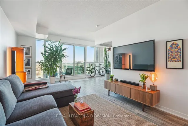 Additional image 7 of 150 East Liberty St Unit 2816