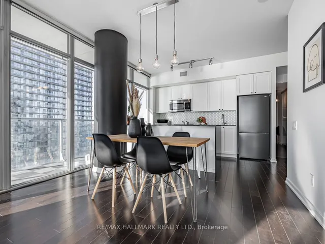 Additional image 10 of 103 The Queensway Unit 2105