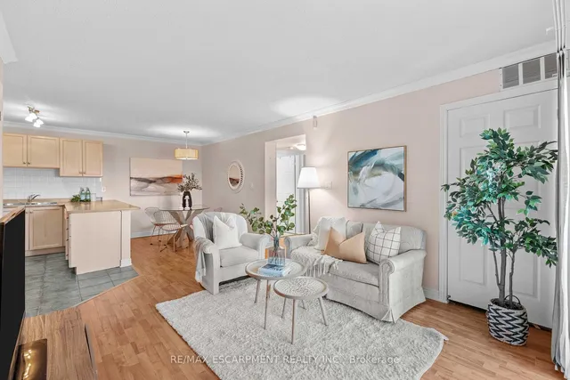 Additional image 2 of 4140 Foxwood Dr Unit 205