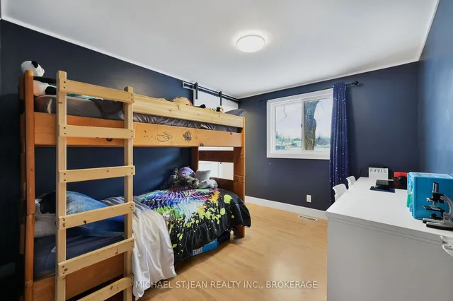 Additional image 29 of 945 Regional Rd 97