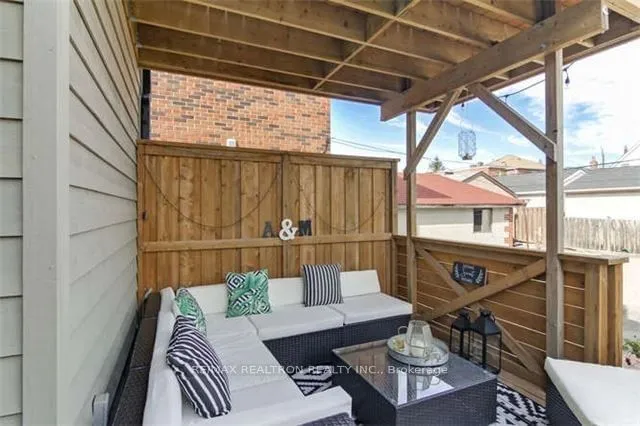 Additional image 31 of 517 Northcliffe Blvd