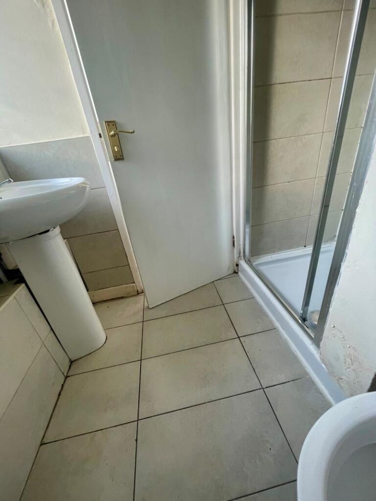 Additional image 4 of 52 Francis Road, Acocks Green, Birmingham, B27 6LX