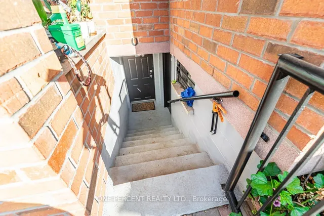 Additional image 37 of 444 Maybank Ave