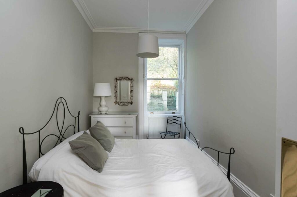 Additional image 16 of Camden Crescent