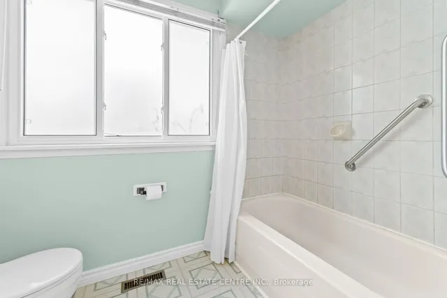 Additional image 26 of 48 Jasper Cres