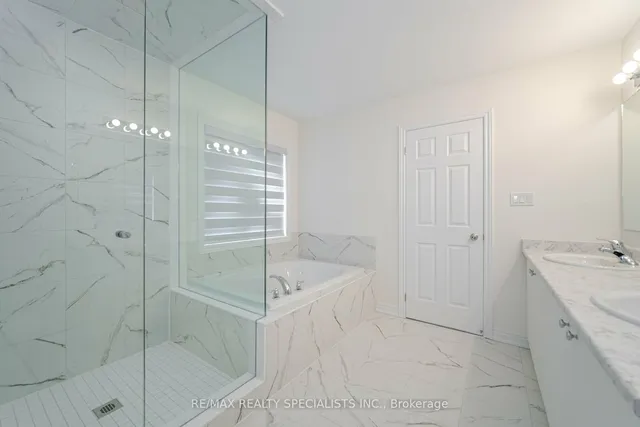 Additional image 21 of 3906 Koenig Rd