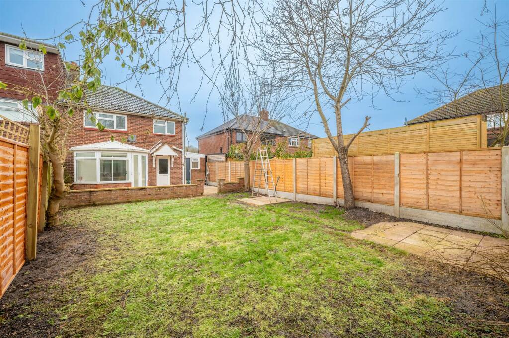 Additional image 18 of Meadow Road, Henley-In-Arden